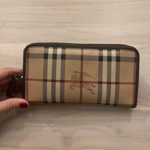Vintage Burberry Long Wallet